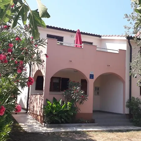 Apartment Mia Liznjan