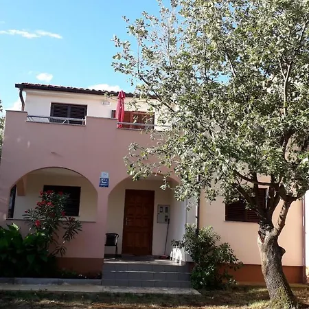 Apartment Mia
