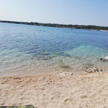 Mia * Ližnjan